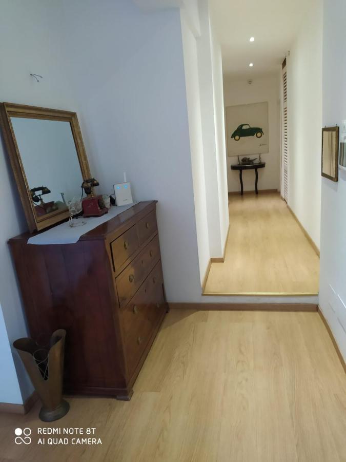 Vanity Apartment - 4 Bedrooms With 4 Bathrooms - Ac & Wifi Roma Eksteriør bilde