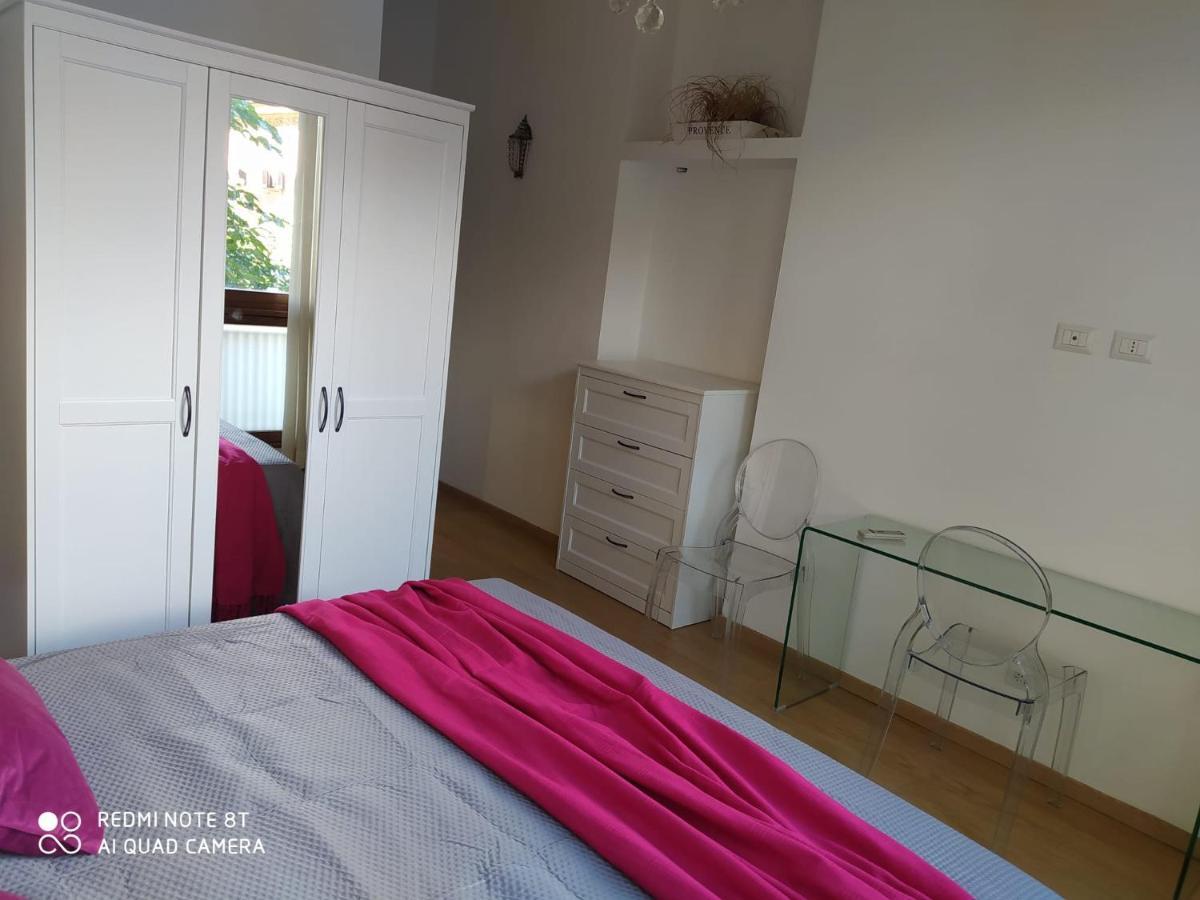 Vanity Apartment - 4 Bedrooms With 4 Bathrooms - Ac & Wifi Roma Eksteriør bilde